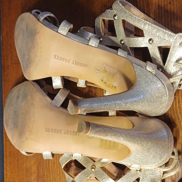 Audrey Brooke heels - Picture 7 of 16